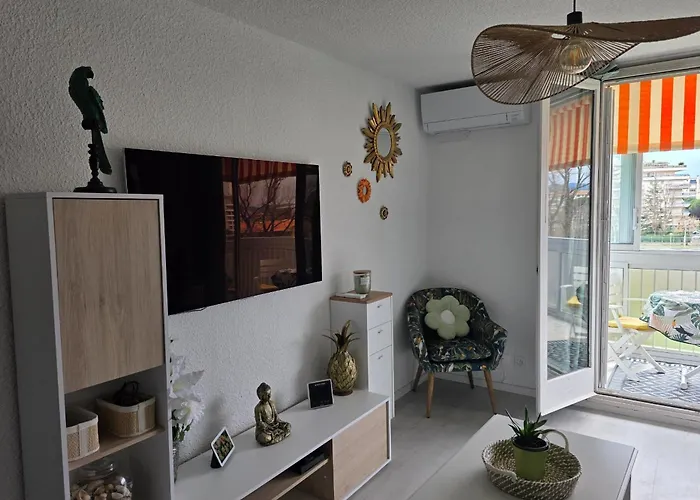 With View And Terrace In Apartmán