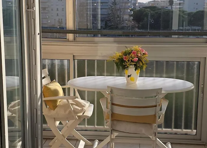 Apartmán With View And Terrace In *